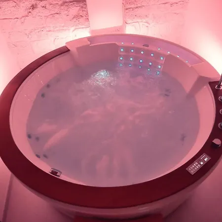 Pirano לינה וארוחת בוקר